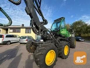 Харвестер John Deere 1470D — фото 1