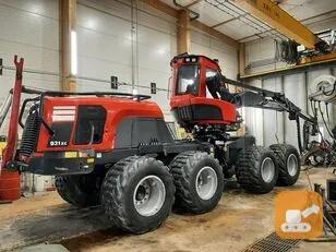 Харвестер Komatsu 931XC — фото 1