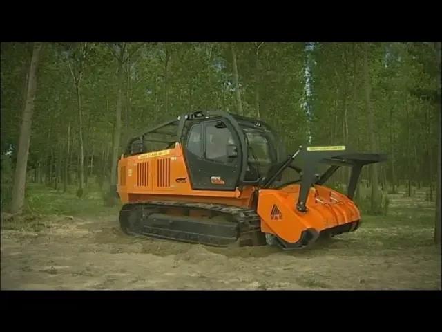Мульчер PT-400 в работе на заросшем участке