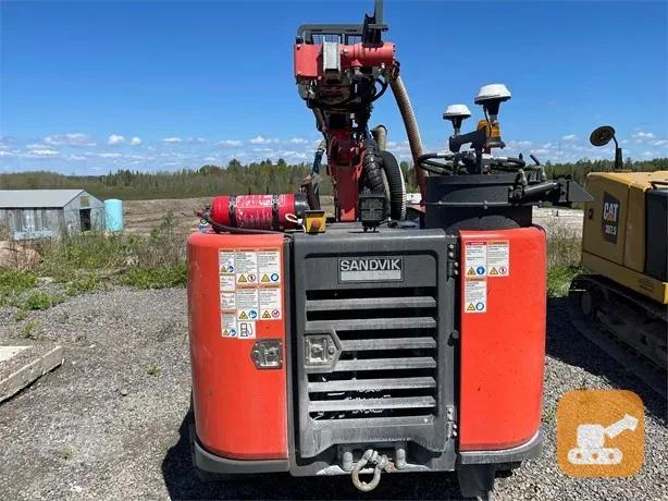 Буровая установка Sandvik Commando DC130Ri — фото 2