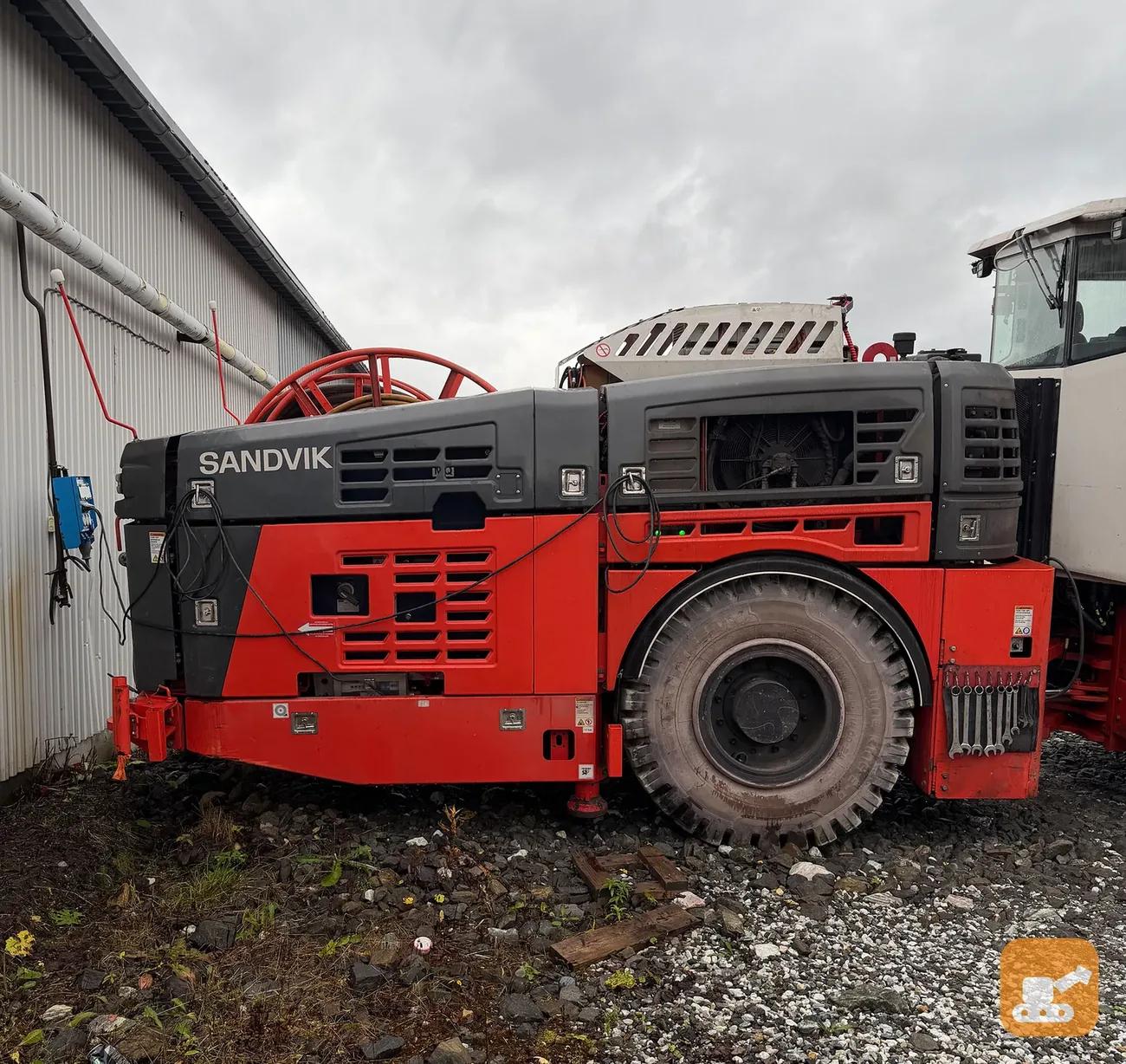Проходческая буровая установка Sandvik DD422iE — фото 3