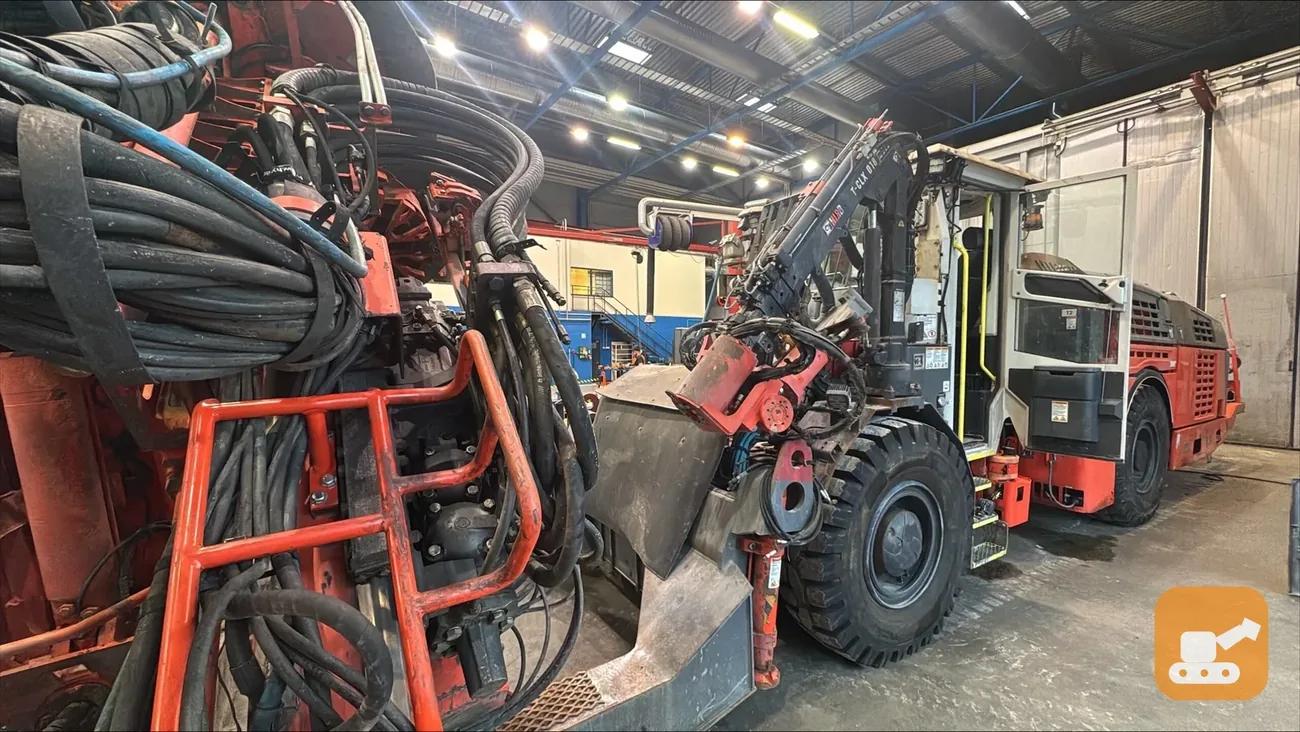 Установка длинноскважинного бурения Sandvik DL422iE — фото 5