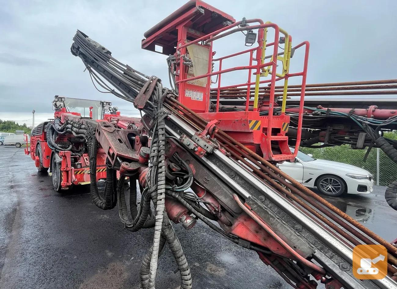 Тоннельная буровая установка Sandvik DT922i — фото 4