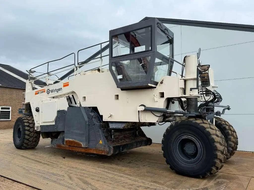 Аренда ресайклера Wirtgen WR 2500 — фото 4