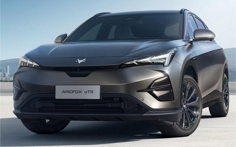 BAIC Arcfox Alpha T5 — электромобиль под заказ из Китая