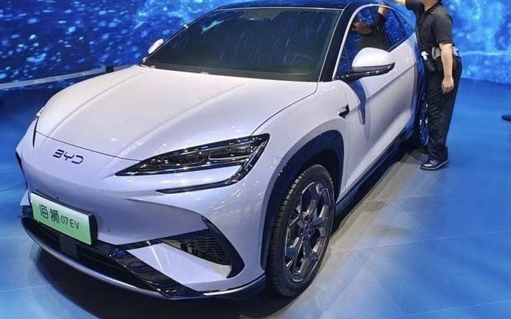 BYD Sealion 07 EV — электромобиль под заказ из Китая