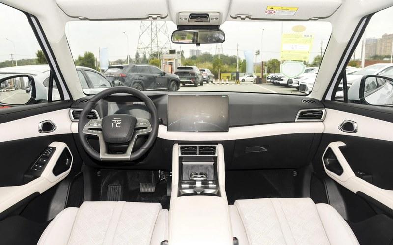 BYD Yuan Up — электромобиль под заказ из Китая