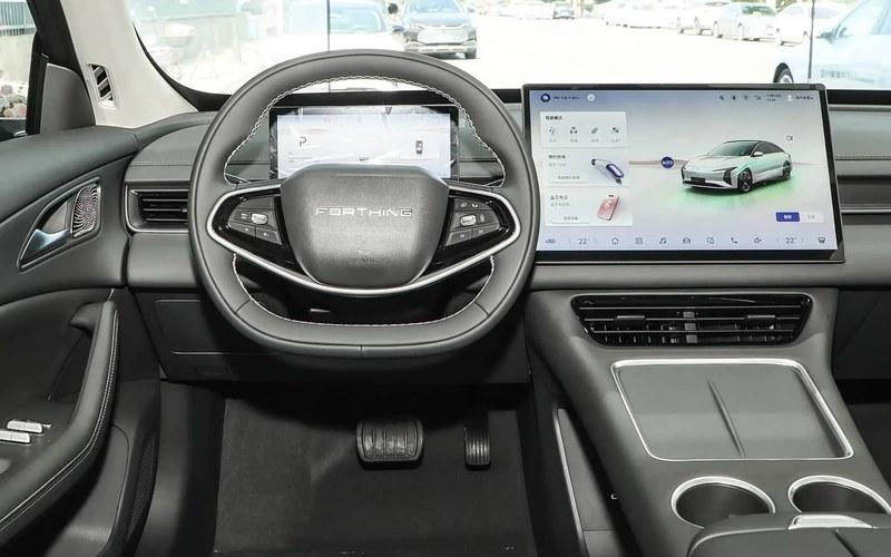 Dongfeng Forthing Xinghai S7 — электромобиль под заказ из Китая