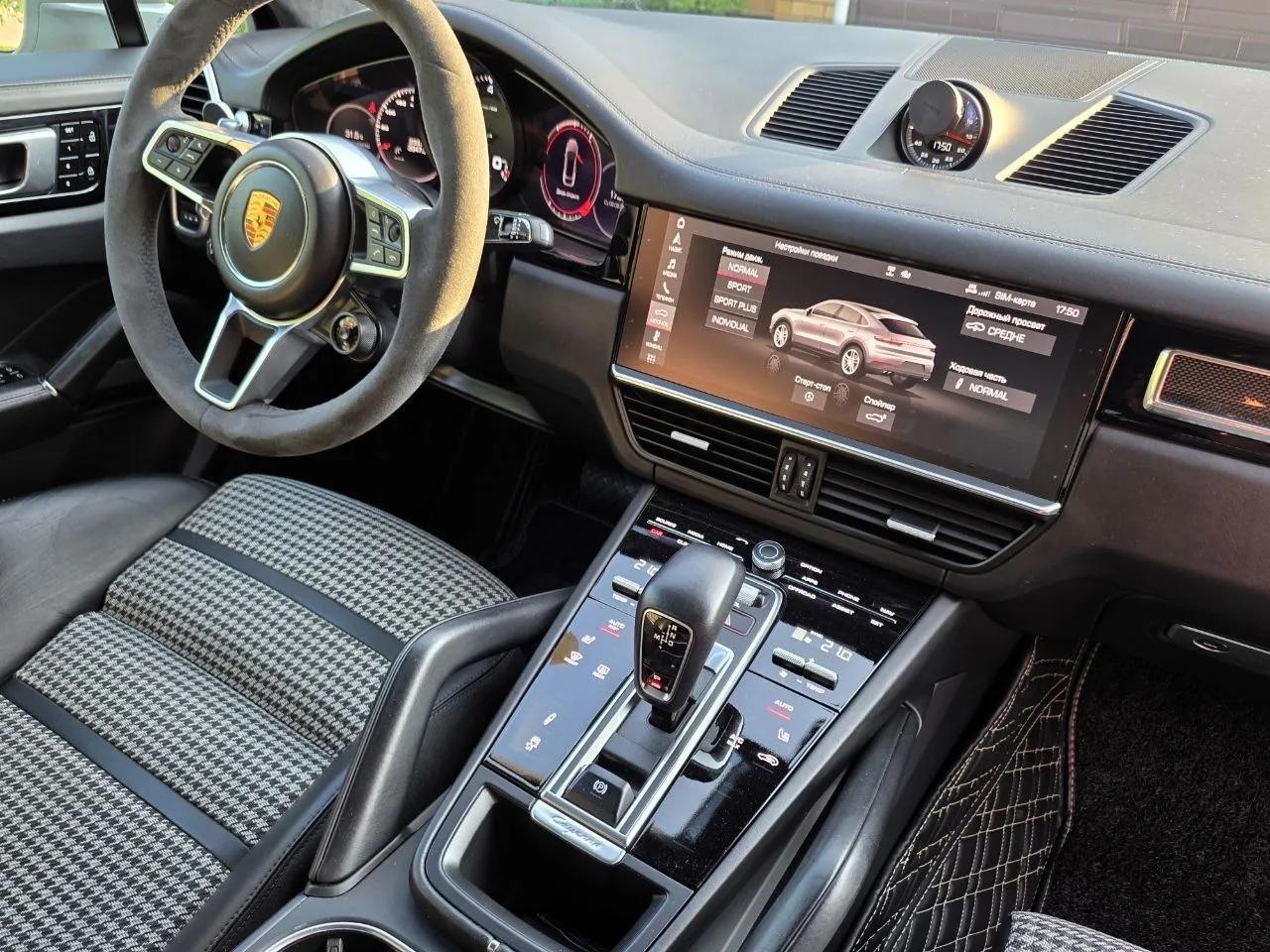 Porsche Cayenne Coupe, 2021 — с пробегом, в наличии